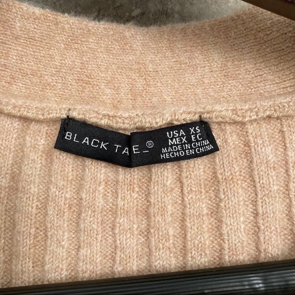 NWT! - Black Tape | Button Down Oversize Cardigan - Picture 15 of 16